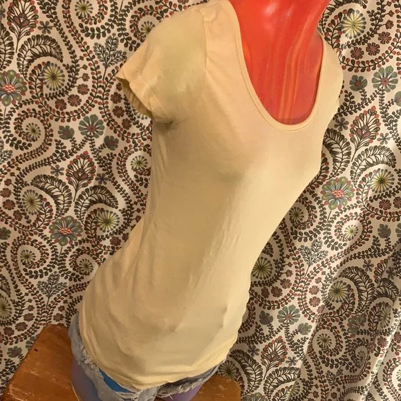 THREADS 4 THOUGHT sustainable apparel Chamomile Top - Picture 2 of 7